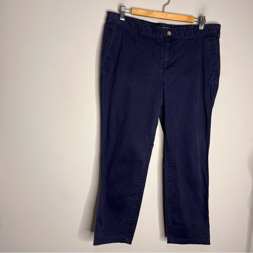 Gap Girlfriend Khaki Navy Chino Pants, size 12/31 - Picture 2 of 11